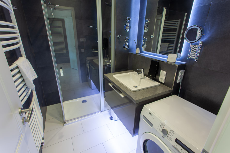 1-Zimmer Apartment Badezimmer
